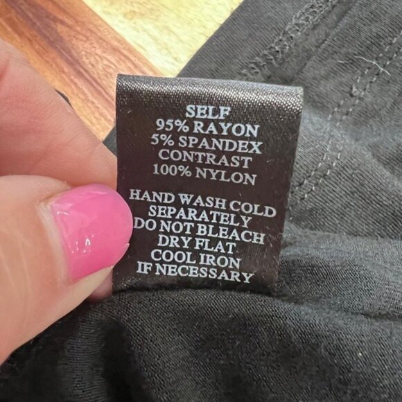 Long Black Maxi Skirt With Elastic Smocked Waistband - Picture 4 of 6